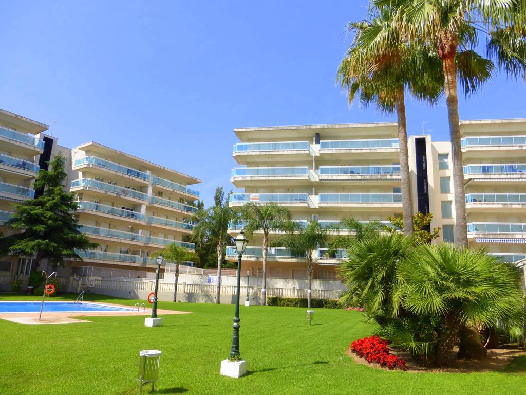Rentalmar Ventura Village Salou Ngoại thất bức ảnh